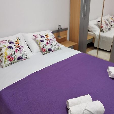 Apartment Savic Starigrad Paklenica Buitenkant foto
