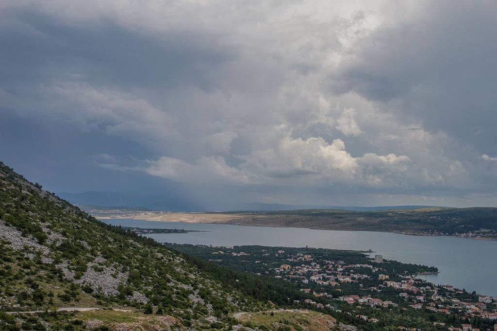 Apartment Savic Starigrad Paklenica Buitenkant foto