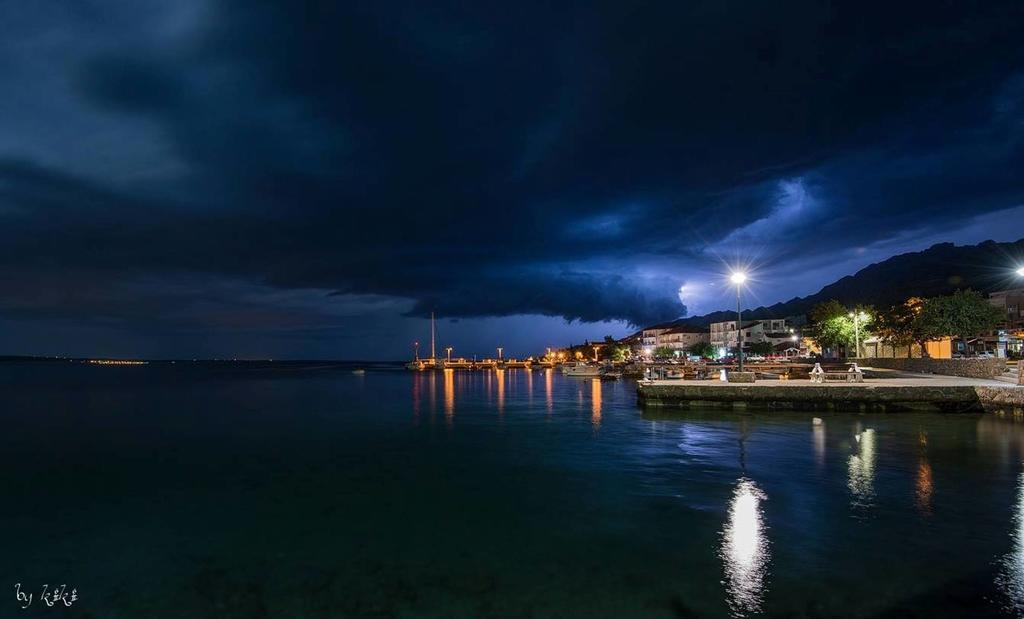 Apartment Savic Starigrad Paklenica Buitenkant foto